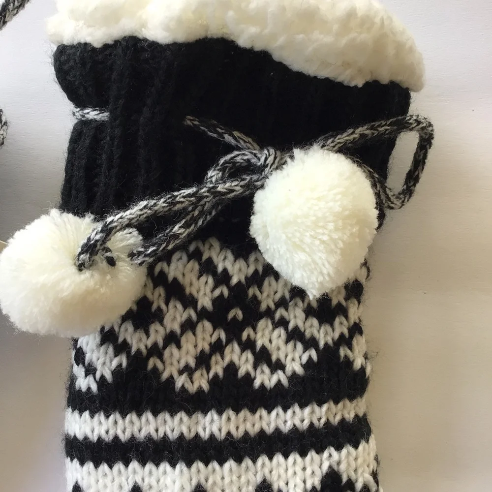 GILLIGAN & O’MALLEY SHERPA LINED SLIPPER SOCKS NWT OSFA